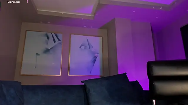 EveBensonX's cam snapshot