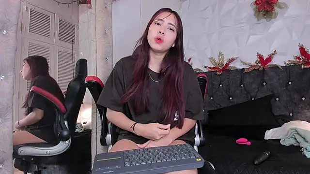 Emma_dl2's cam snapshot