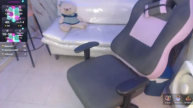 taylor_sophie18's cam snapshot