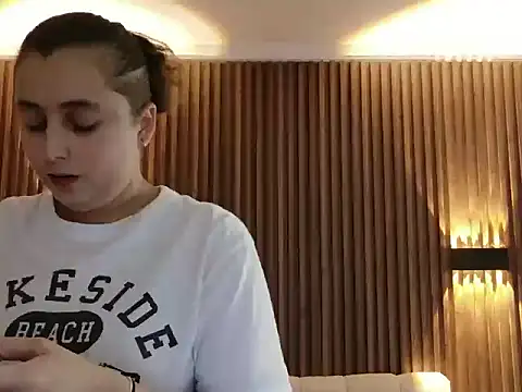 dirty_feelena's cam snapshot