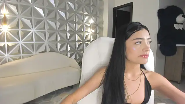 zoerouse_'s cam snapshot