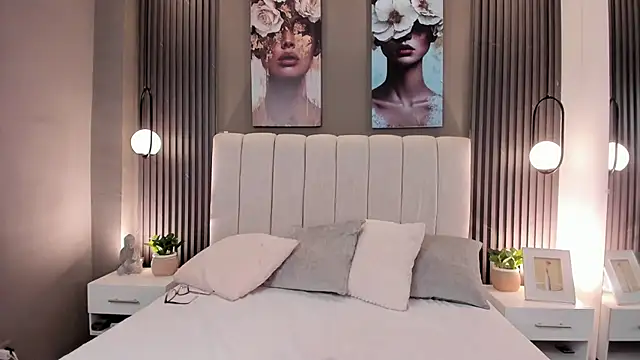 GiannaColling1's cam snapshot