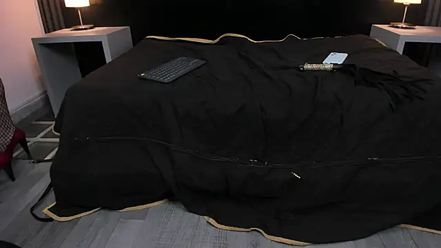 PamelaRed_'s cam snapshot