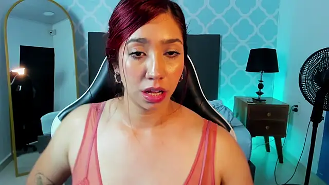 lia_violetta's cam snapshot