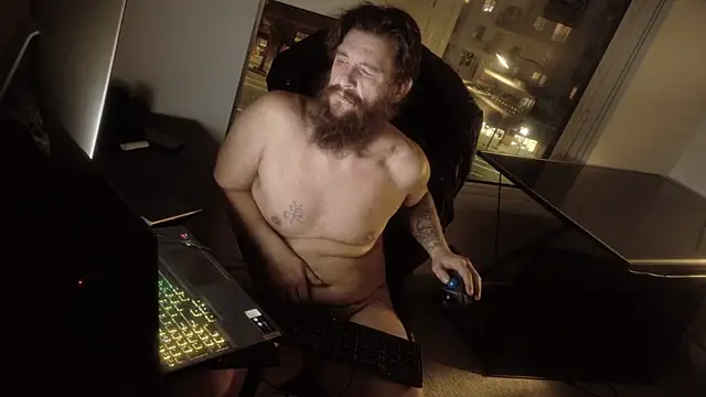 Armyexhibitionistvet's cam snapshot