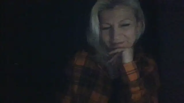 AidaRay's cam snapshot