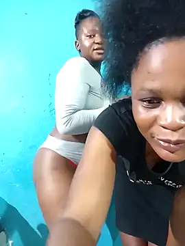 SweetHotPussy_99's cam snapshot