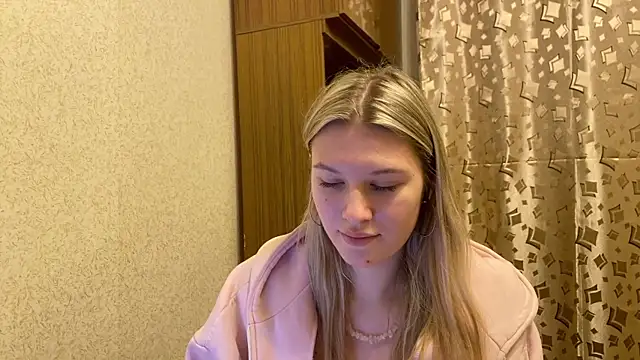 SkyeDavis's cam snapshot