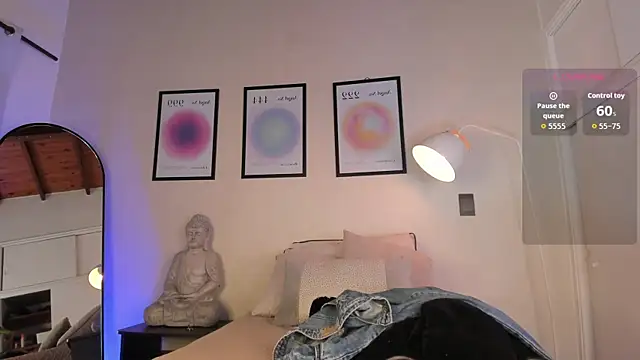 AriaMuse's cam snapshot