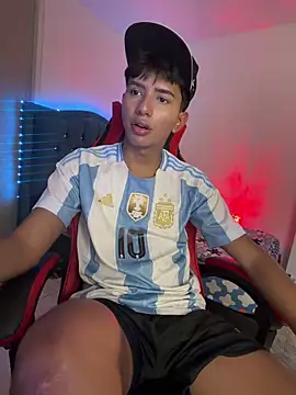 Leonarrrd_01's cam snapshot