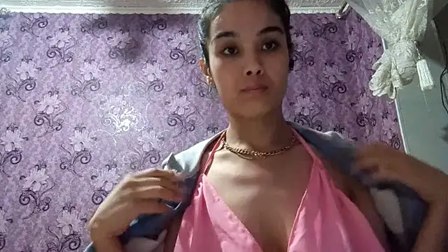 AylinBlush's cam snapshot