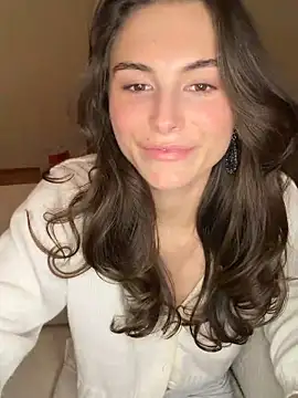 SophiiaStarr live sex cam