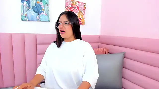 kae_styles's cam snapshot