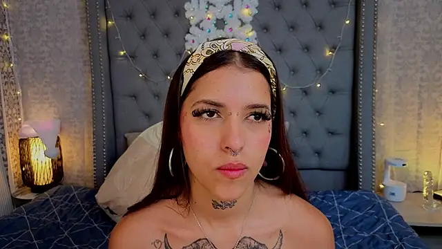 Abby_roussee's cam snapshot