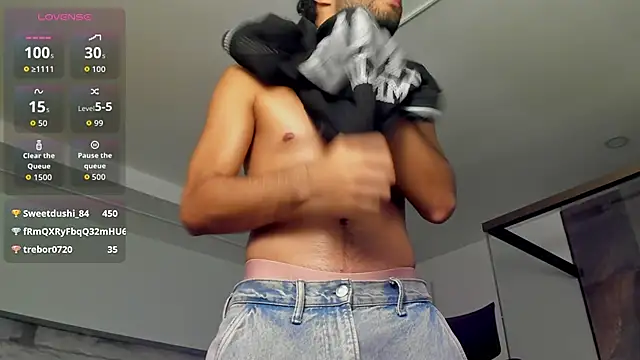 RaphaelDufort live sex cam