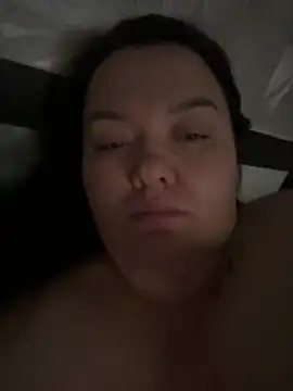 SunnyLeila2101's cam snapshot