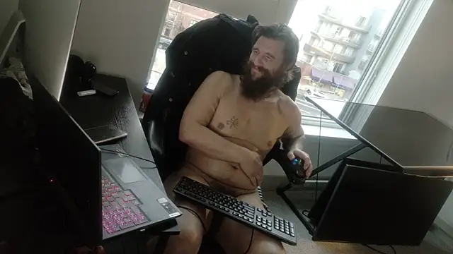 Armyexhibitionistvet live sex cam