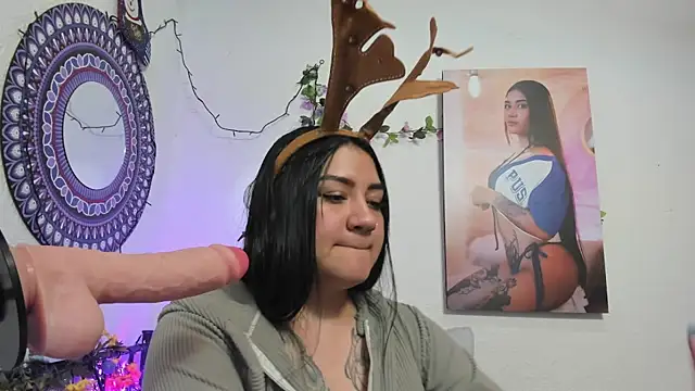 Hanna_moore10's cam snapshot