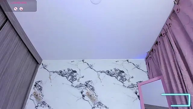 Annaross2 live sex cam