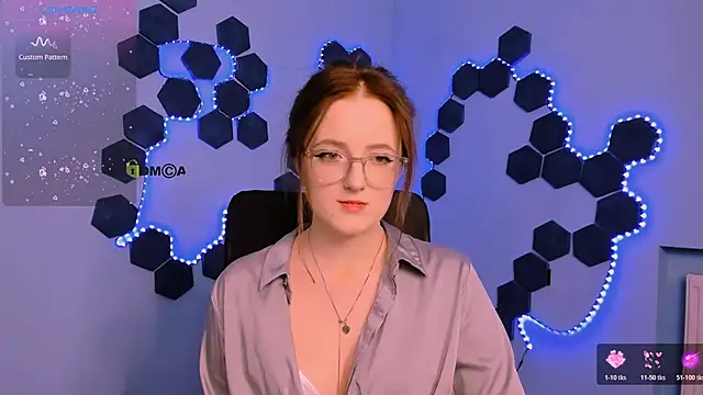 luna_berryy's cam snapshot