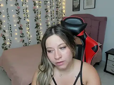 Abby_swang's cam snapshot