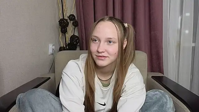 BibiStapler's cam snapshot