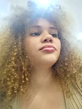 SirenRouge_69's cam snapshot