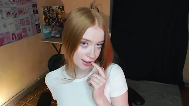 Alice_ShyFox's cam snapshot