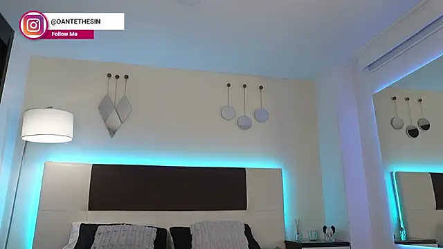 DanteeStone live sex cam