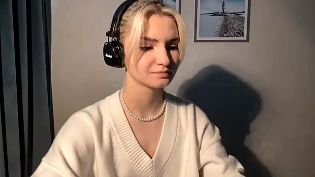 Cindi_Jacobs's cam snapshot