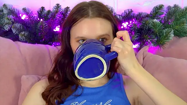 ArinaKubrick's cam snapshot