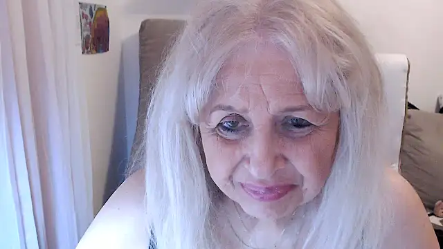 SusiLifeXXX's cam snapshot