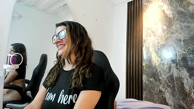 Ashly_07's cam snapshot