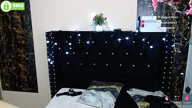 SarayMoorex_'s cam snapshot