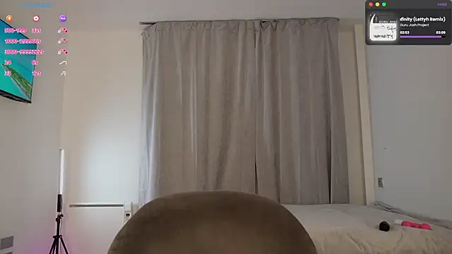 __Milana____'s cam snapshot