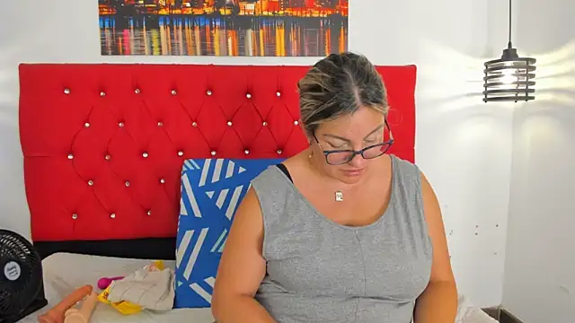 carolinacrus01's cam snapshot