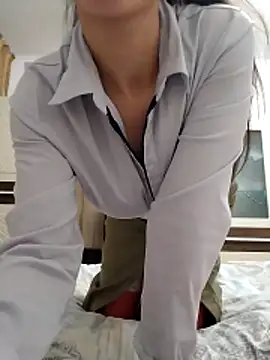 baby_sweet_girl_'s cam snapshot