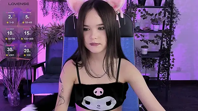 Elainebeness's cam snapshot