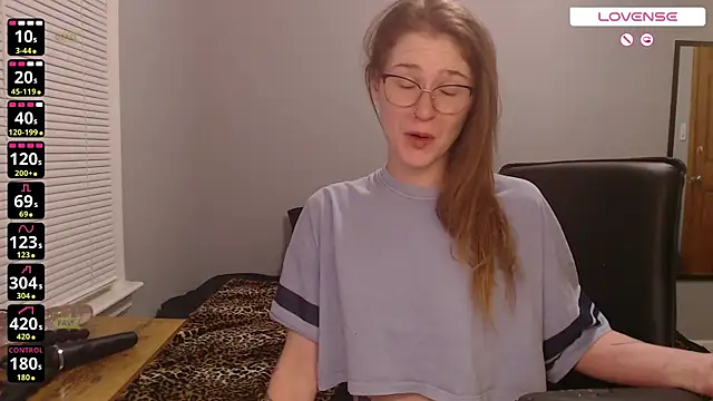 VioletBabyy's cam snapshot