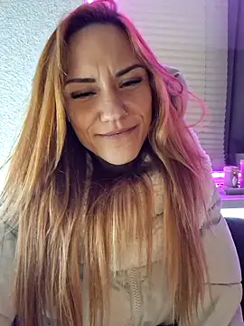 SlimBellaa's cam snapshot