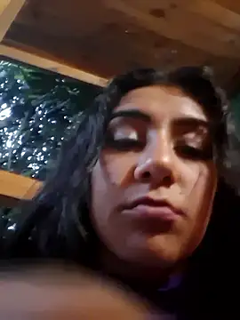 CAROLINE__07's cam snapshot