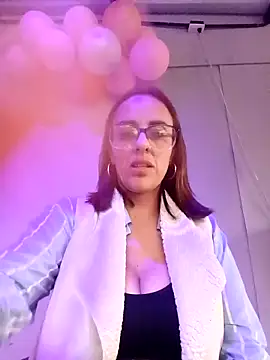 Jade_1-9's cam snapshot