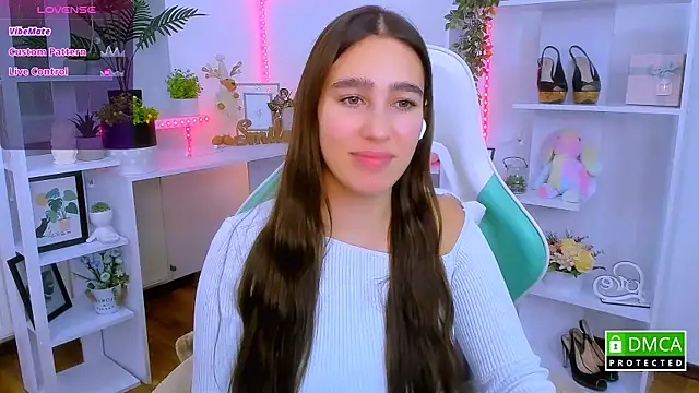 _Eliizabeth_'s cam snapshot