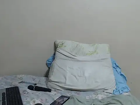 SexyLipss_'s cam snapshot