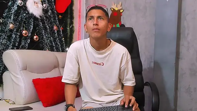 soy_Aron's cam snapshot