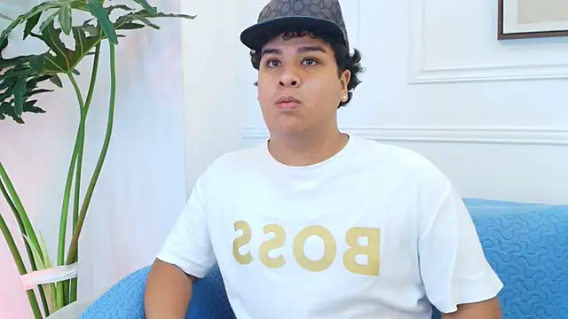 Naim_Bennetsex's cam snapshot