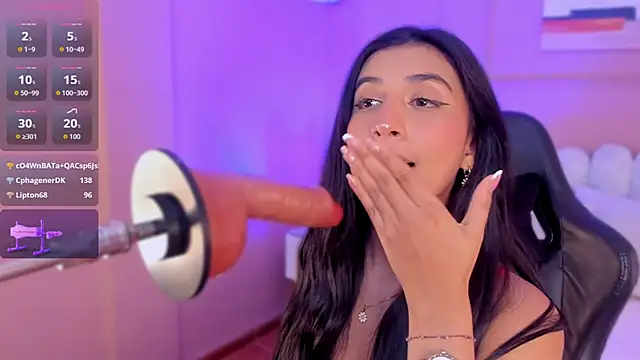 zia_cooper's cam snapshot