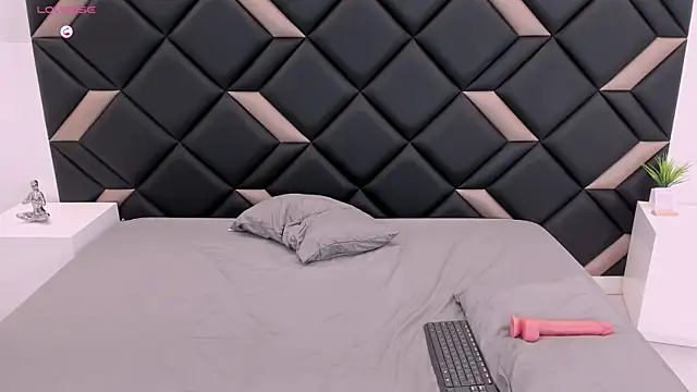 GeraldineSandoval live sex cam