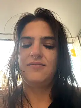 SafeinouterSpace's cam snapshot