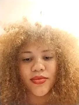 SirenRouge_69's cam snapshot